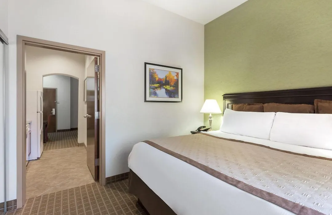 Hawthorn Extended Stay By Wyndham Kingsland-1